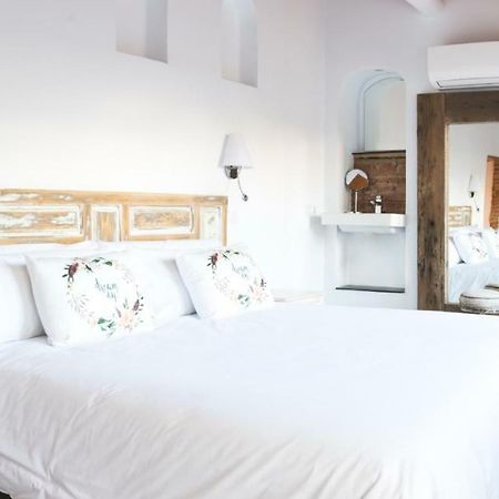 Pintores Rooms Apartamentos Turisticos Caces المظهر الخارجي الصورة
