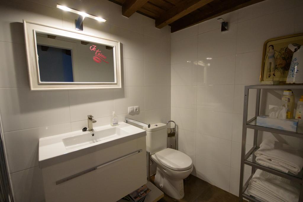 Pintores Rooms Apartamentos Turisticos Caces المظهر الخارجي الصورة